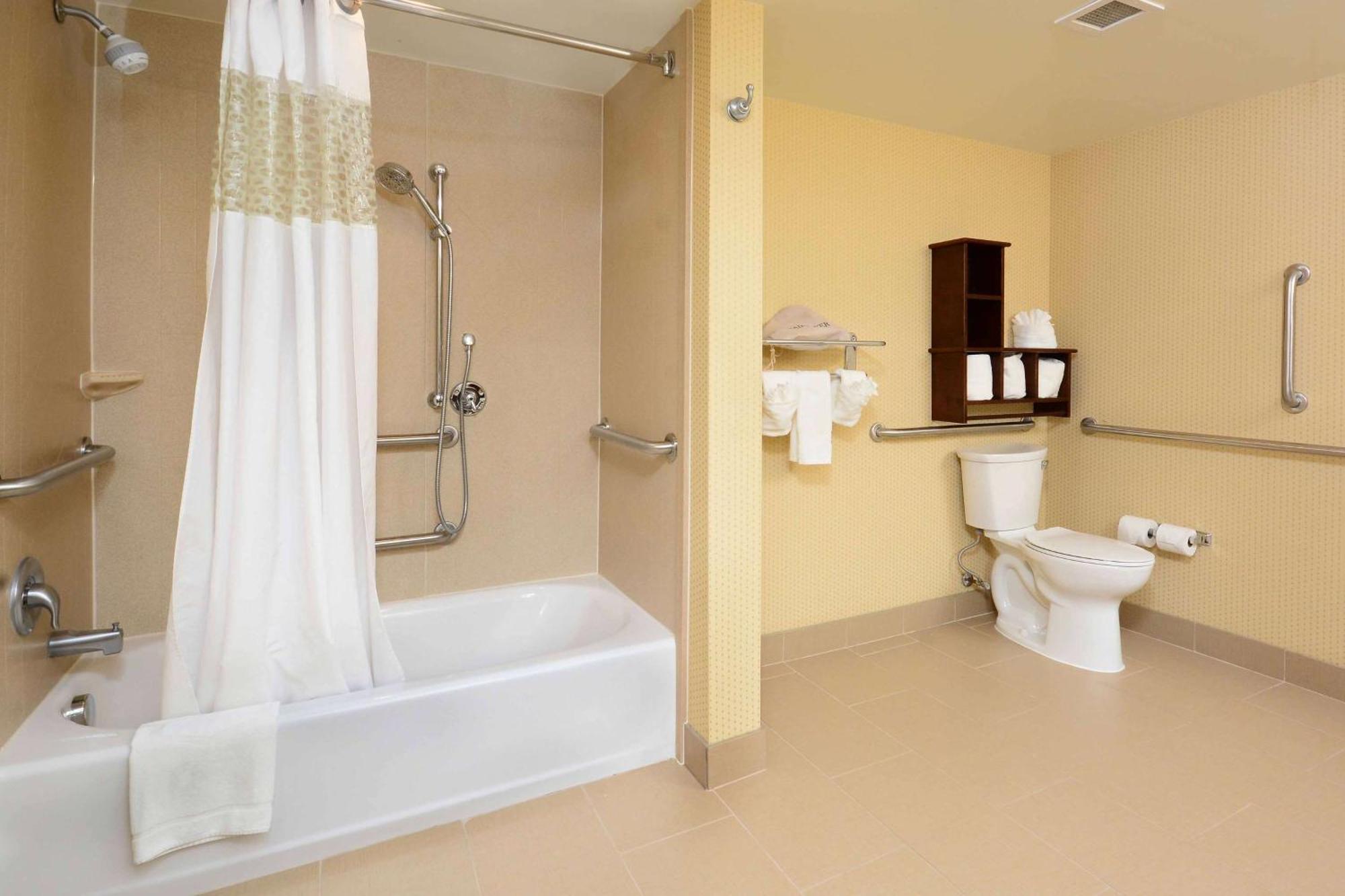 Hampton Inn Raleigh Capital Blvd North Esterno foto